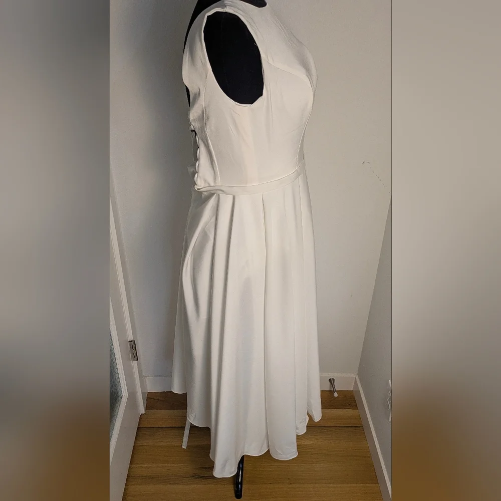 Off White Boatneck Midi Wedding Dress Romantic Lace-Up Back and bow Sz 6 NEW - Picture 7 of 16